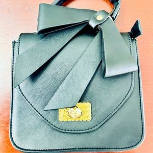 BETSEY JOHNSON PURSE